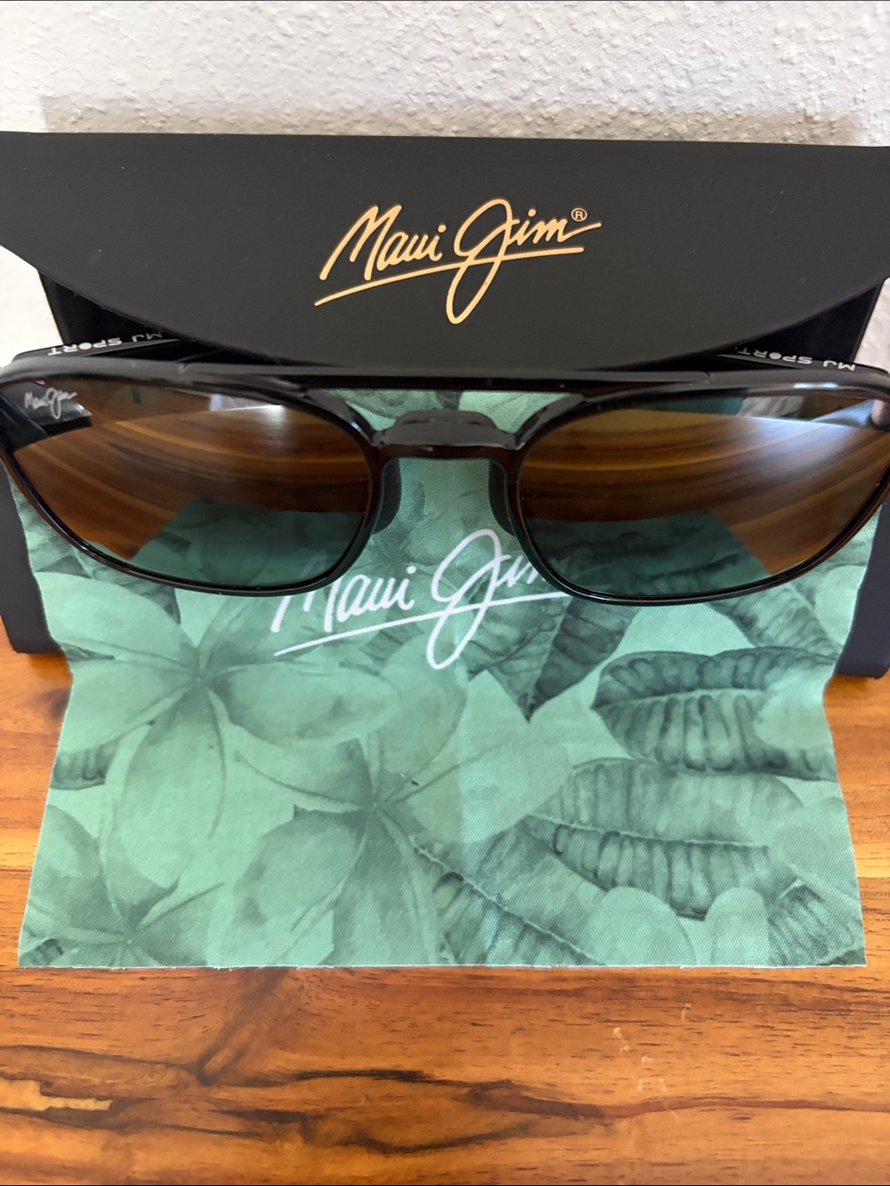 Maui Jim Keokea Black Polarized Aviator Sunglasses - Picture 2 of 8